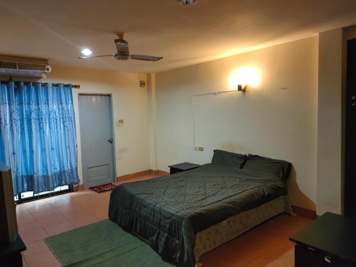 Apartments Thai Smile Pattaya Eksteriør billede